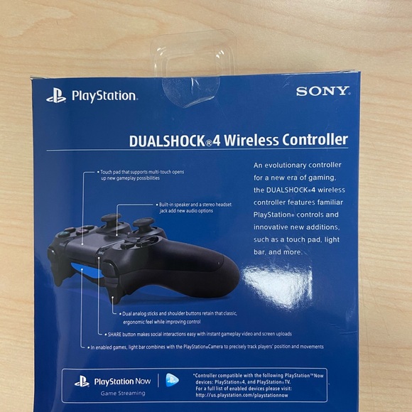 PS4 DualShock controller for PS4 - Picture 4 of 5